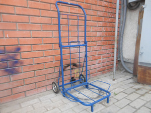 Грузовая двухколесная тележка