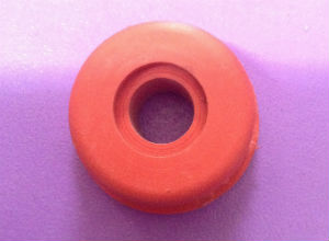 Втулка для оси колеса тележек и тачек