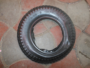 Покрышка на тачку садовую