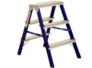 Двухсторонняя стремянка алюминиевая Крым